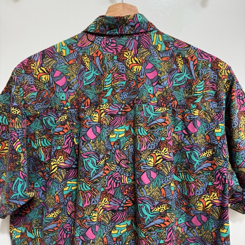 Vintage Royal Robbins World 90s Abstract Tropical Fish Button Down Shirt - Picture 7 of 10